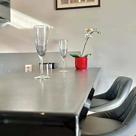 Hotel Garnizon By Q4apartments 4*